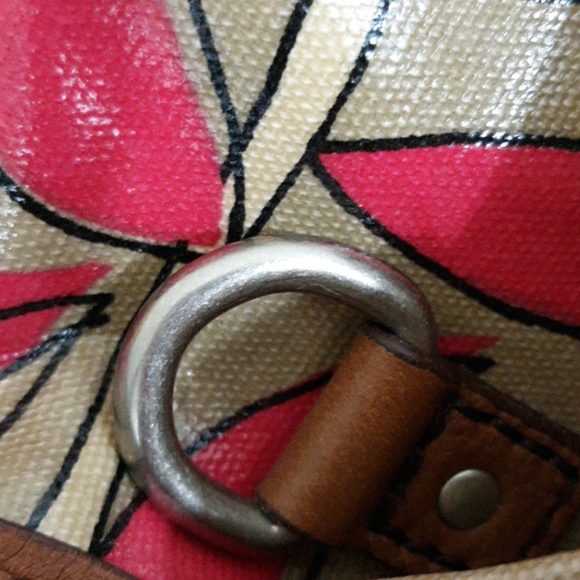 Fossil Key-Per Floral Print Crossbody Bag - Picture 16 of 16